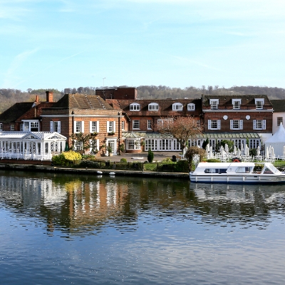 Wedding News: Enjoy Christmas lunch at The Compleat Angler in Marlow this festive season