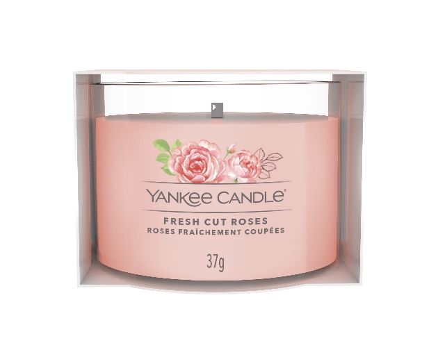 cut roses candle